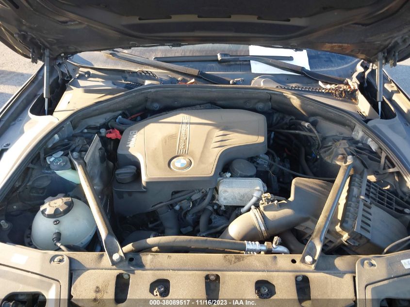 2013 BMW 5 SERIES 528I XDRIVE WBAXH5C5XDD111663