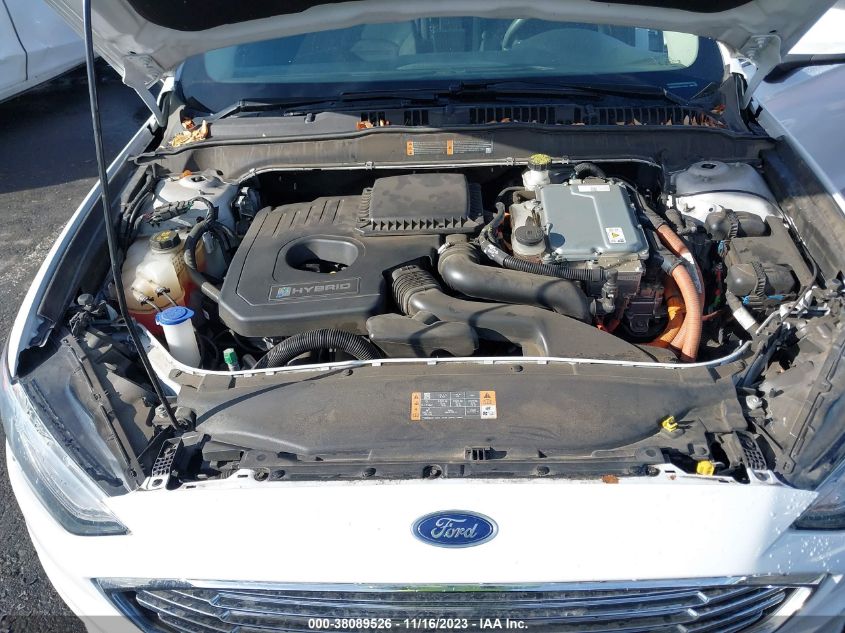 3FA6P0LU0JR111062 2018 FORD FUSION, photo no. 10