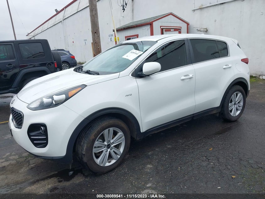 VIN KNDPMCAC5H7047962 2017 KIA SPORTAGE LX