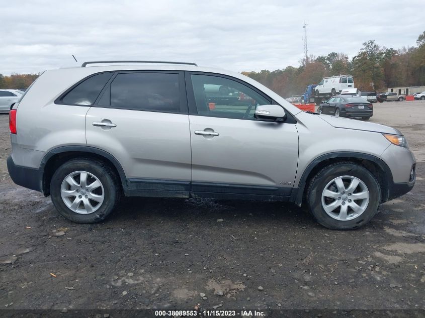 2013 KIA SORENTO LX - 5XYKTDA2XDG393206