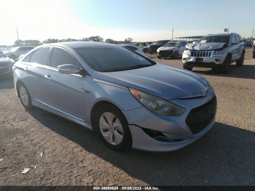 2013 HYUNDAI SONATA HYBRID - KMHEC4A45DA089940