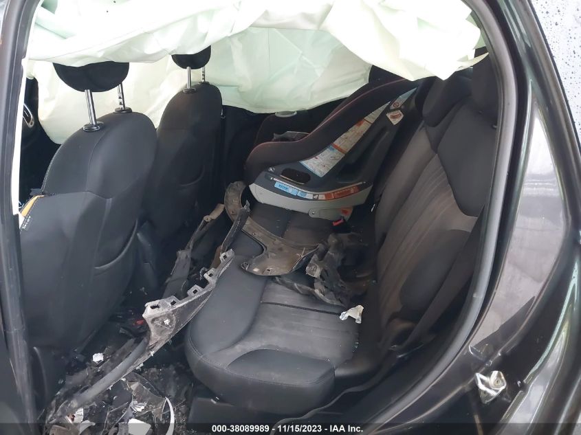 2015 FIAT 500L TREKKING - ZFBCFADH6FZ036378