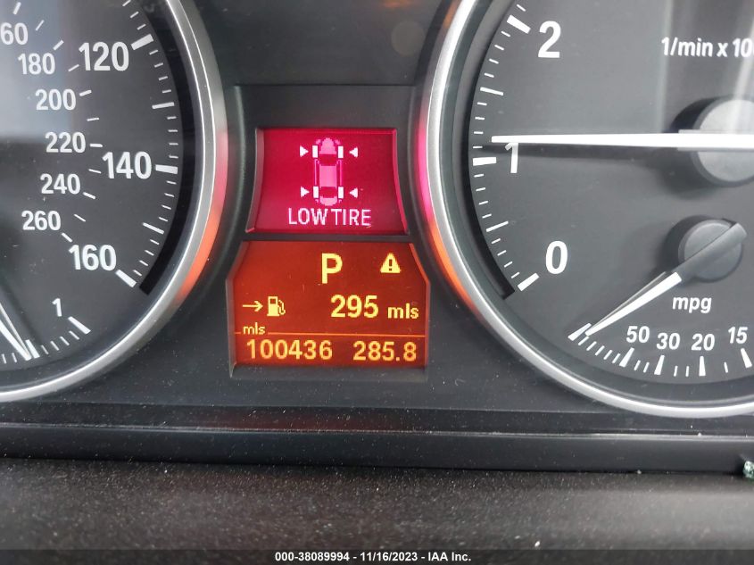 2015 BMW X1 SDRIVE28I - WBAVM1C59FVZ94079