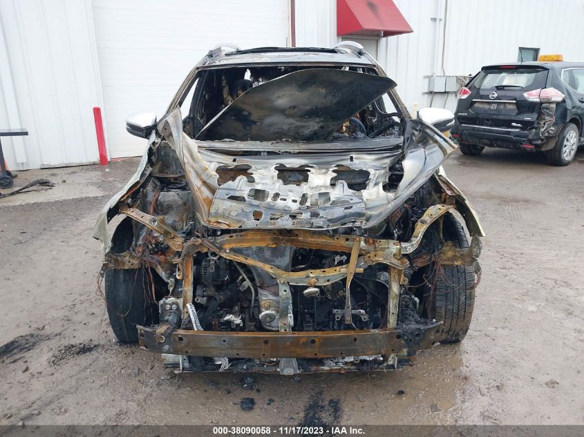 2014 TOYOTA RAV4 XLE - JTMRFREV8EJ002322