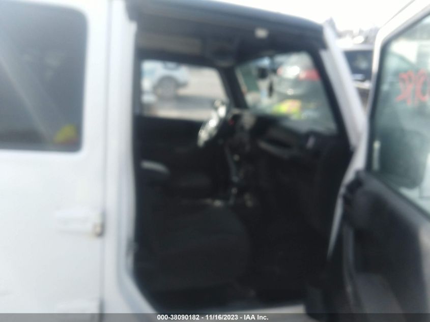 2015 JEEP WRANGLER UNLIMITED SPORT - 1C4BJWDG1FL740566