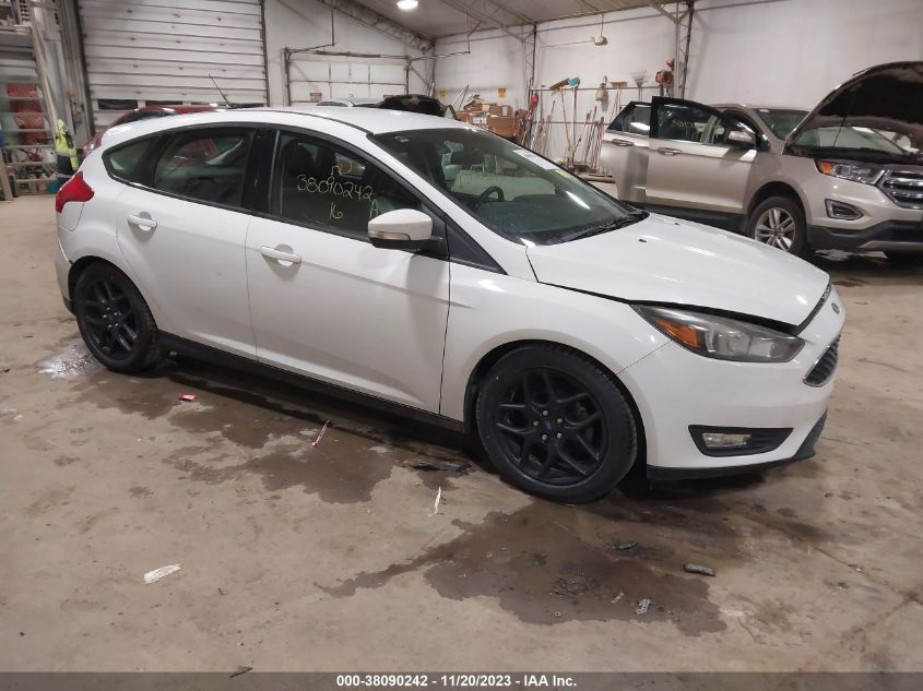 2016 FORD FOCUS SE - 1FADP3K27GL332514