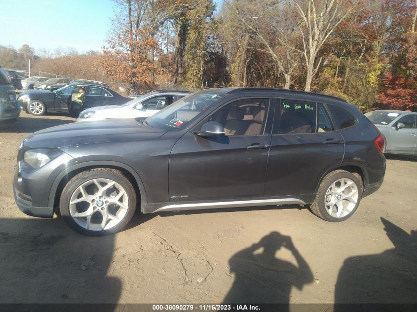 2013 BMW X1 XDRIVE28I - WBAVL1C57DVR82626
