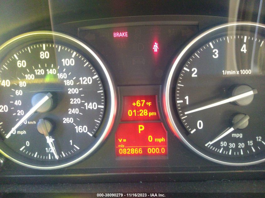 2013 BMW X1 XDRIVE28I - WBAVL1C57DVR82626