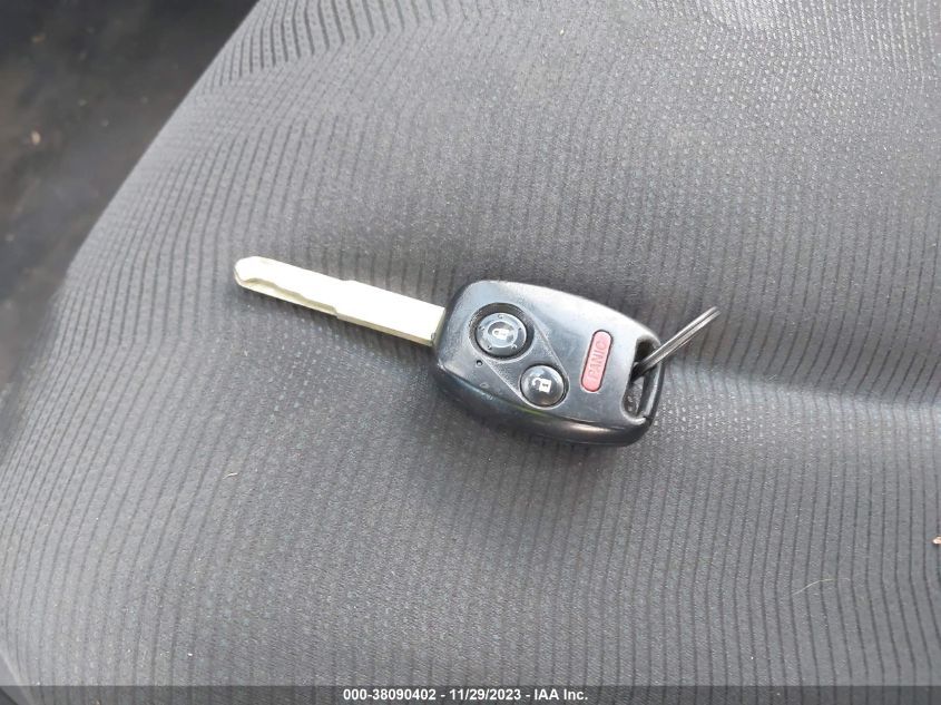 2013 HONDA FIT - JHMGE8H35DC063305