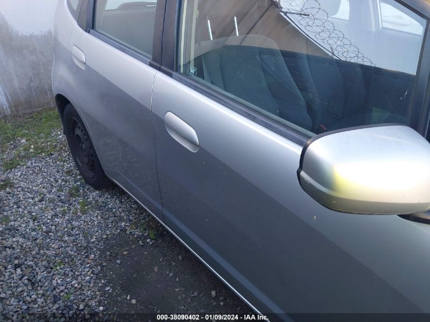 2013 HONDA FIT - JHMGE8H35DC063305