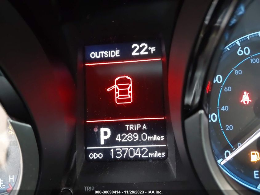 2014 TOYOTA COROLLA S PLUS - 5YFBURHE1EP049108