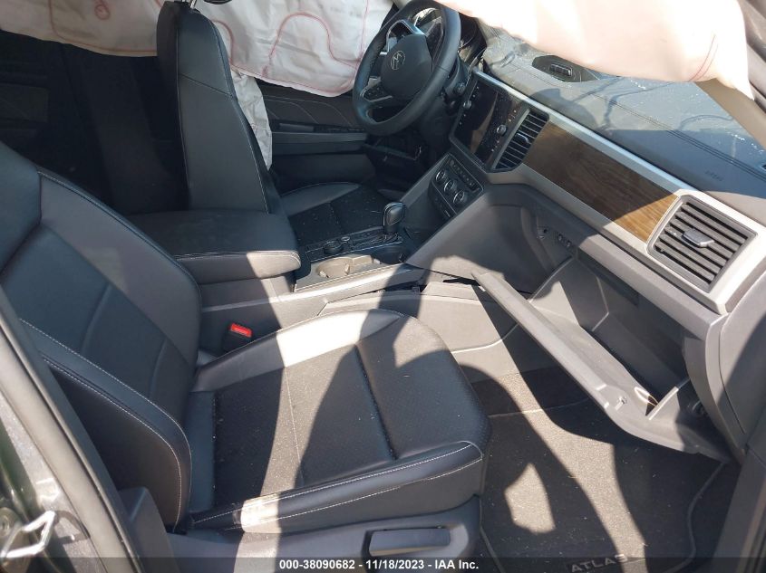 2021 VOLKSWAGEN ATLAS 3.6L V6 SE W/TECHNOLOGY - 1V2KR2CA0MC606335