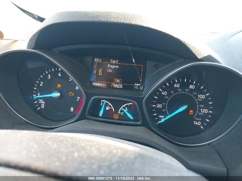 1FMCU9J92HUD23162 2017 FORD ESCAPE, photo no. 7