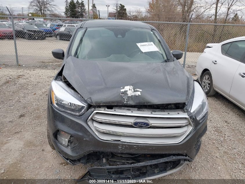 2019 FORD ESCAPE SE - 1FMCU9GD2KUA13273