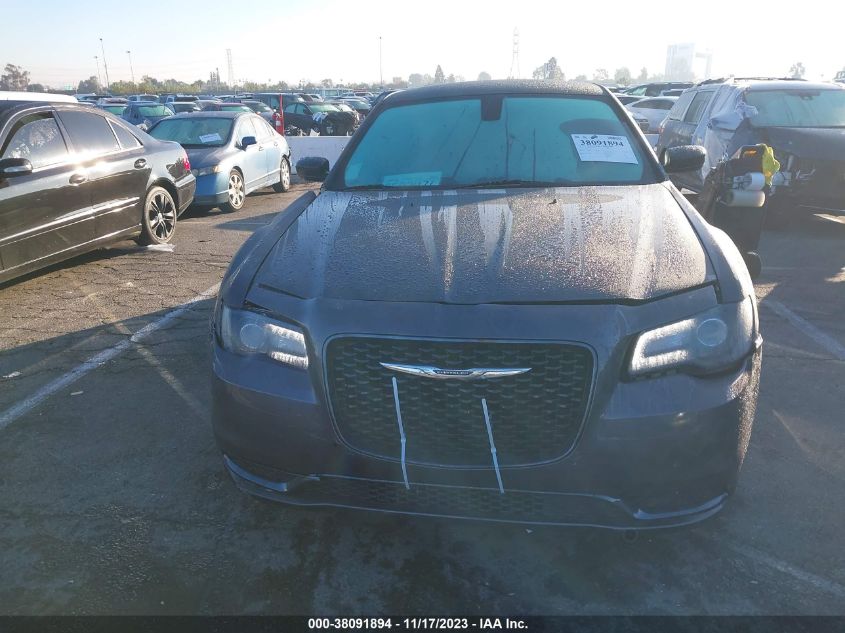 2019 CHRYSLER 300 TOURING - 2C3CCAAG8KH555948