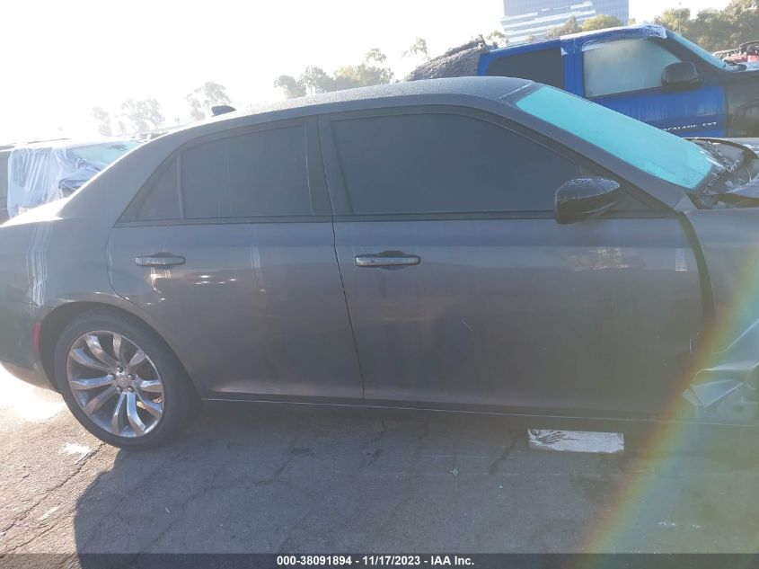 2019 CHRYSLER 300 TOURING - 2C3CCAAG8KH555948