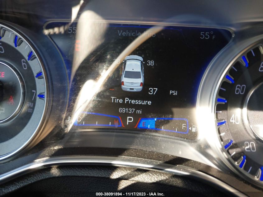 2019 CHRYSLER 300 TOURING - 2C3CCAAG8KH555948