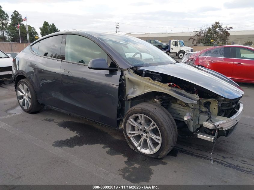 7SAYGDEE1NF413289 TESLA MODEL Y LONG RANGE DUAL MOTOR 2022