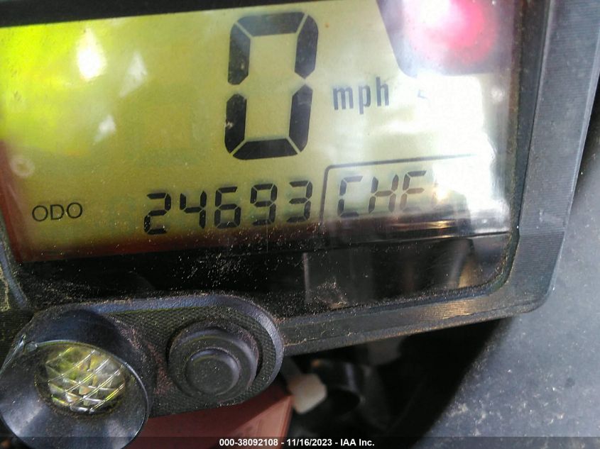 2004 SUZUKI GSX-R600 K - JS1GN7CA542100693