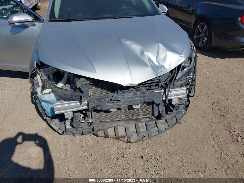 2013 LINCOLN MKZ - 3LN6L2GK4DR810172