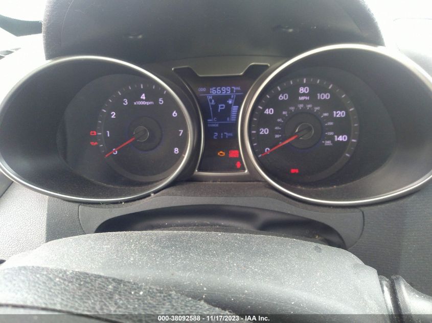 2013 HYUNDAI VELOSTER BASE W/BLACK - KMHTC6AD4DU118149