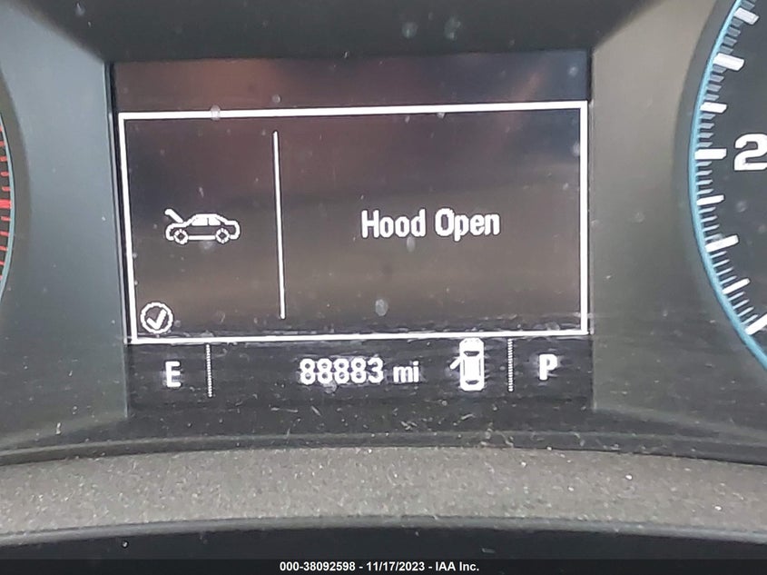 VIN 1G1ZD5ST2JF258138 2018 CHEVROLET MALIBU LT
