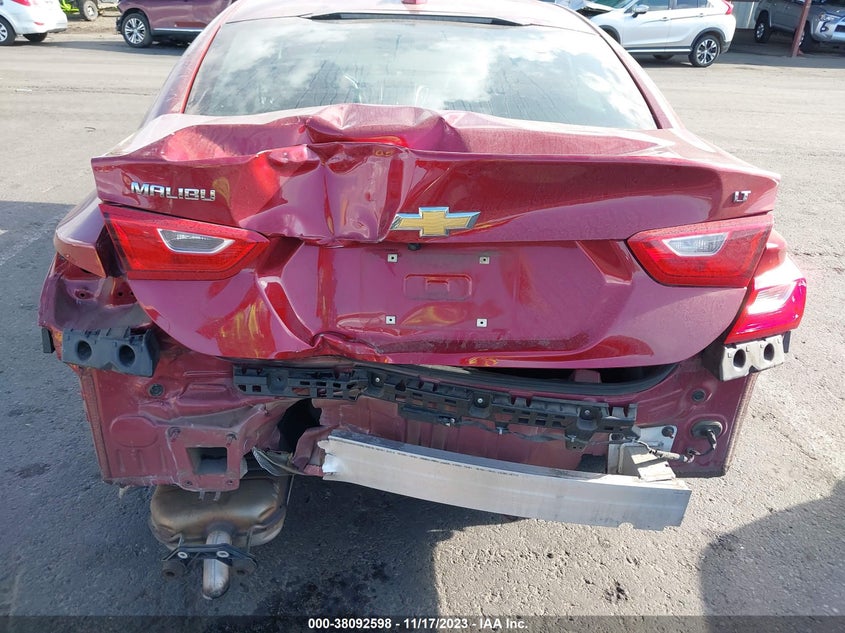 VIN 1G1ZD5ST2JF258138 2018 CHEVROLET MALIBU LT