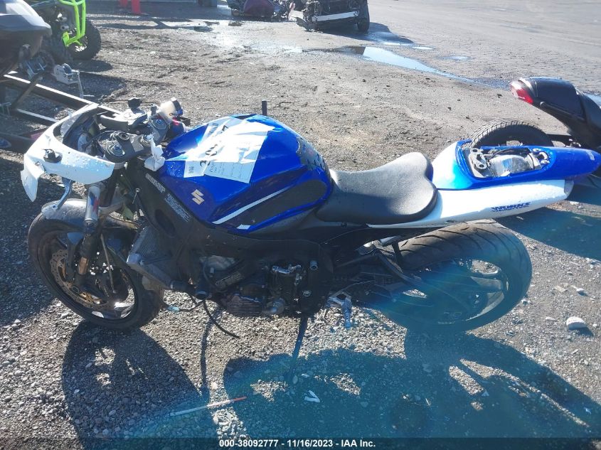 2007 SUZUKI GSX-R750 JS1GR7KA372107894