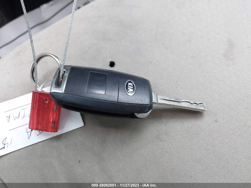 2015 KIA OPTIMA LX - 5XXGM4A71FG506000