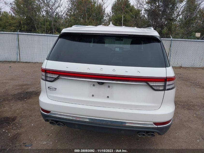 5LM5J7WC4PGL02009 Lincoln Aviator RESERVE 17