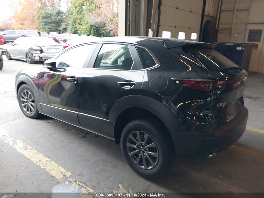 VIN 3MVDMBAM2PM508558 2023 MAZDA CX-30
