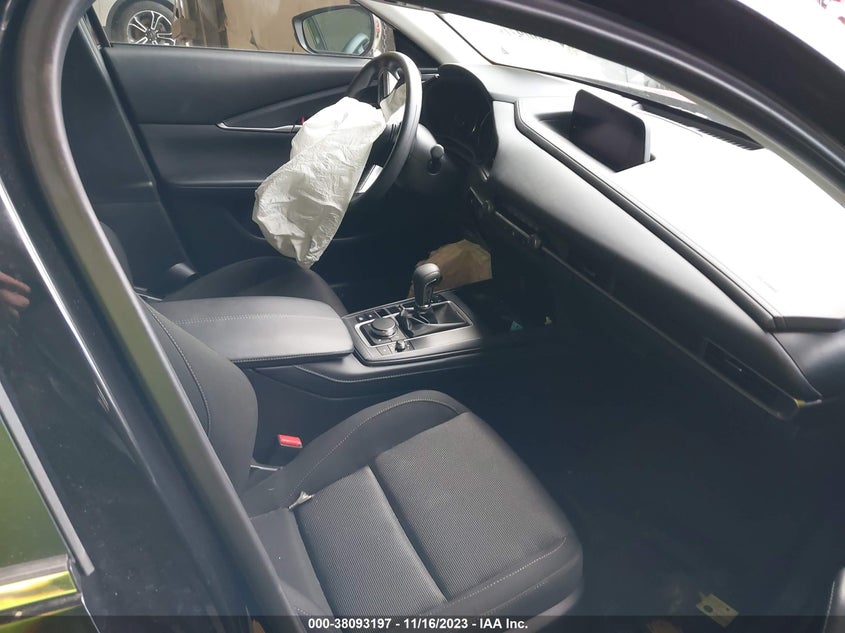 VIN 3MVDMBAM2PM508558 2023 MAZDA CX-30