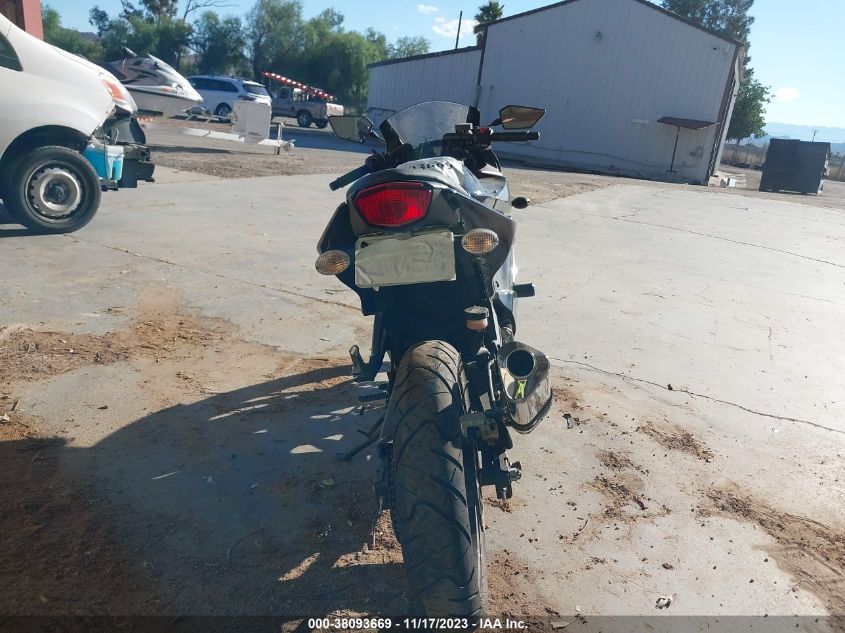 2011 KAWASAKI EX250 J JKAEXMJ14BDA87569