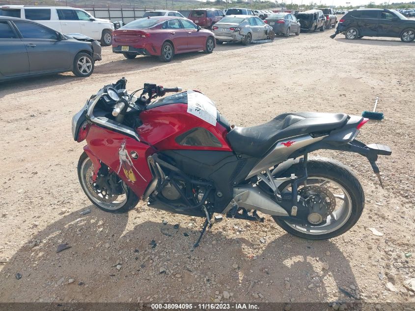 2010 HONDA VFR1200 F JH2SC6313AK000840