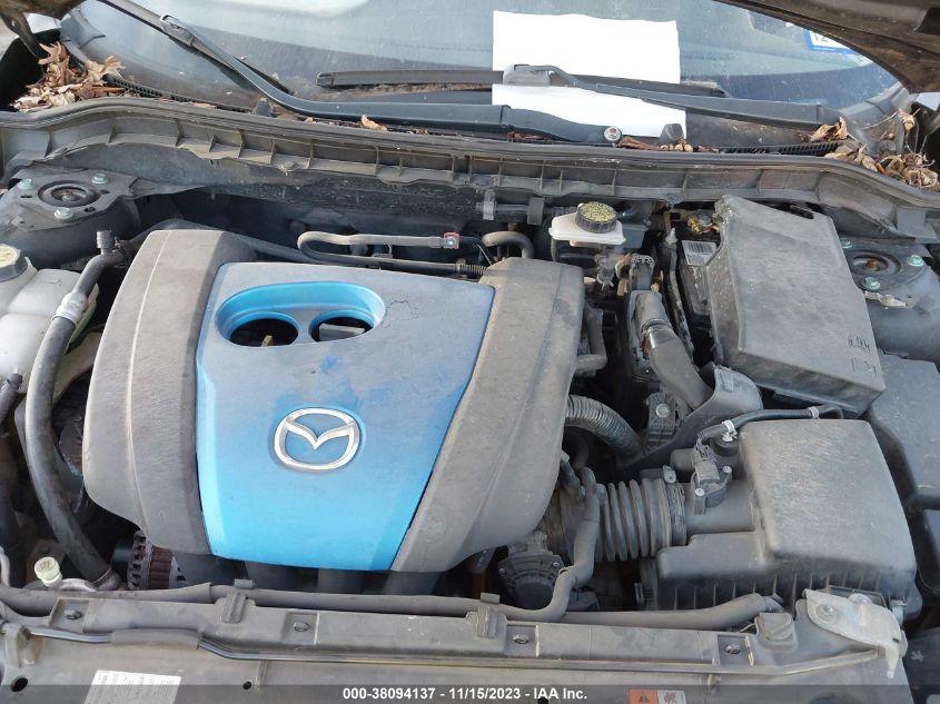 2013 MAZDA MAZDA3 I SPORT - JM1BL1U77D1746202