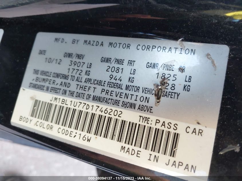2013 MAZDA MAZDA3 I SPORT - JM1BL1U77D1746202