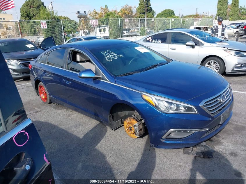 2015 HYUNDAI SONATA SE - 5NPE24AF3FH172397