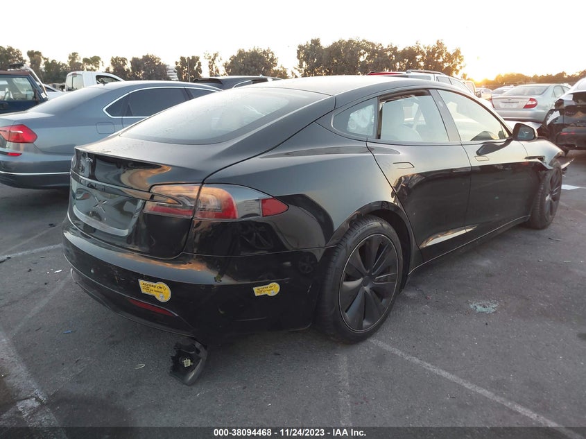 VIN 5YJSA1E58NF469023 2022 TESLA MODEL S
