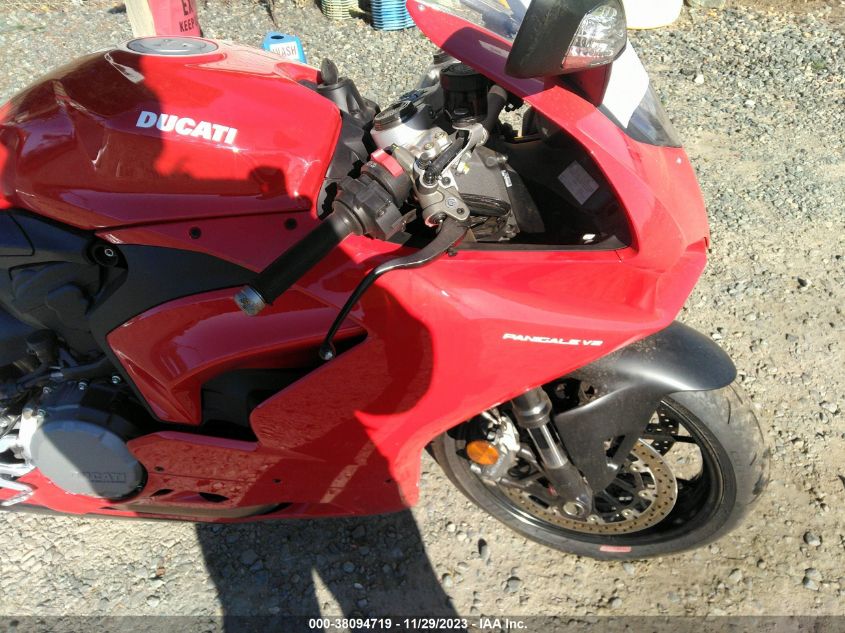 2024 DUCATI PANIGALE V2 - ZDMHAATW3RB012929