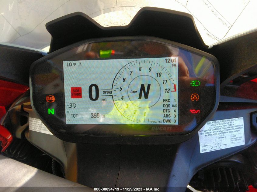 2024 DUCATI PANIGALE V2 - ZDMHAATW3RB012929