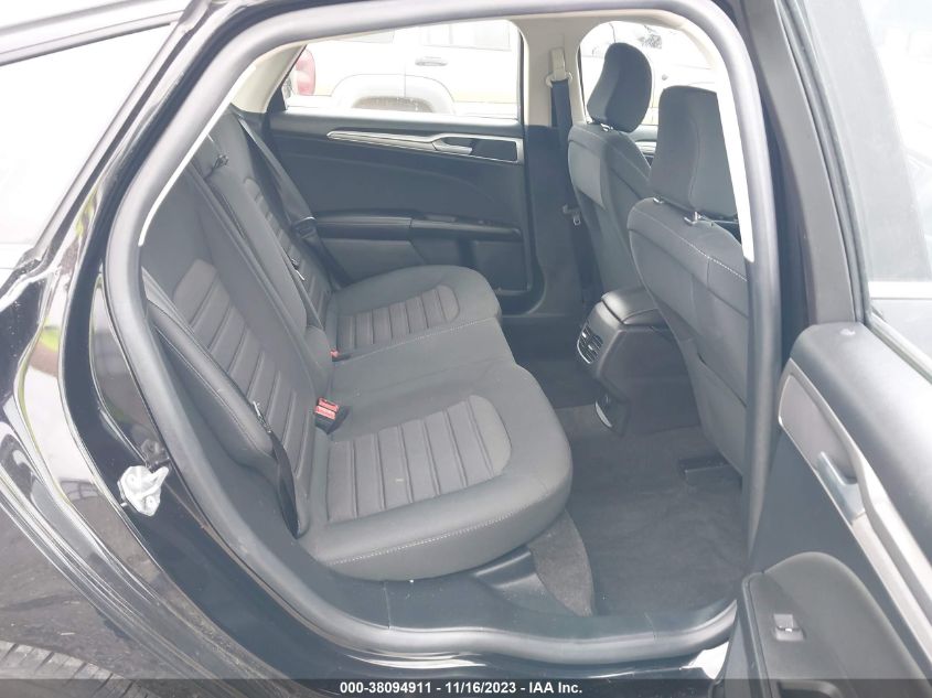 2020 FORD FUSION SE - 3FA6P0LU7LR194413