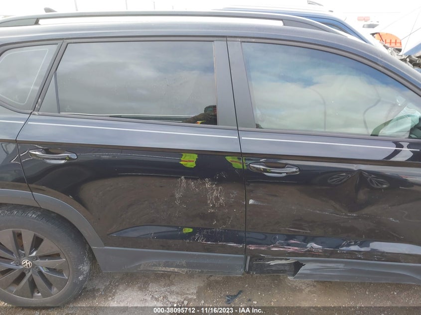 VIN 3VVDX7B22NM004335 2022 VOLKSWAGEN TAOS S
