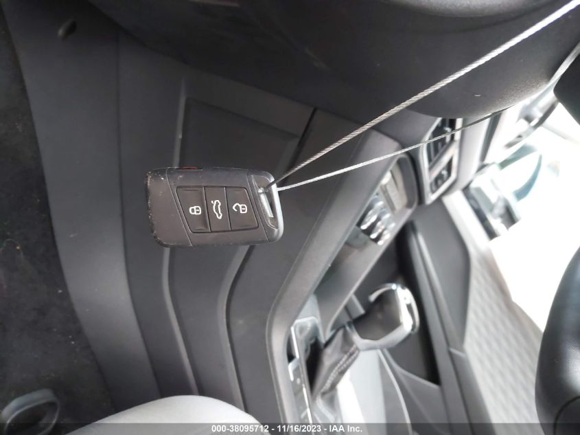 VIN 3VVDX7B22NM004335 2022 VOLKSWAGEN TAOS S