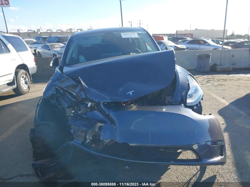 2021 TESLA MODEL Y - 5YJYGDEEXMF255949