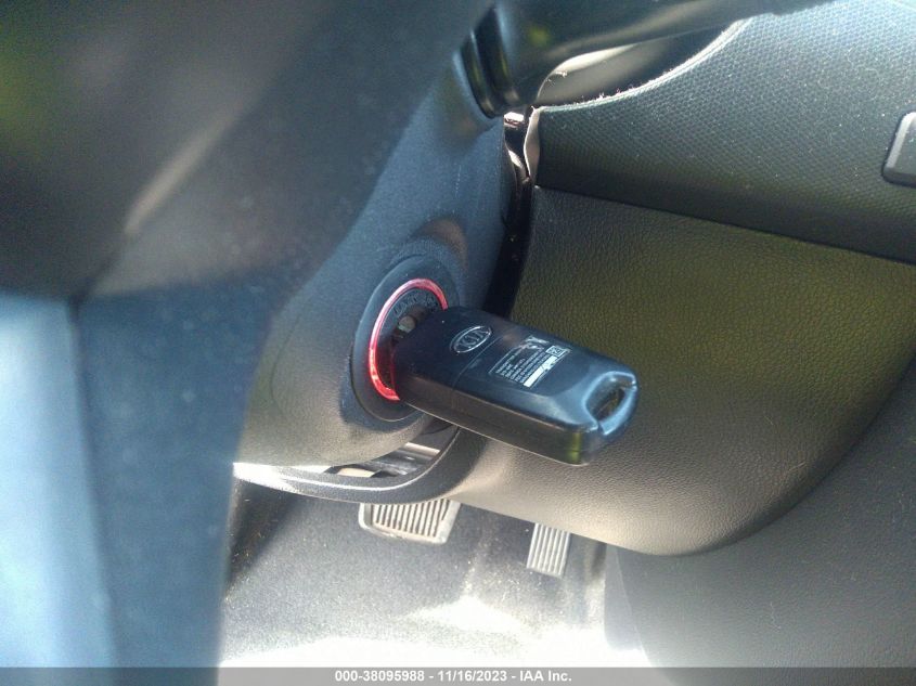 2013 KIA SOUL BASE - KNDJT2A58D7566177
