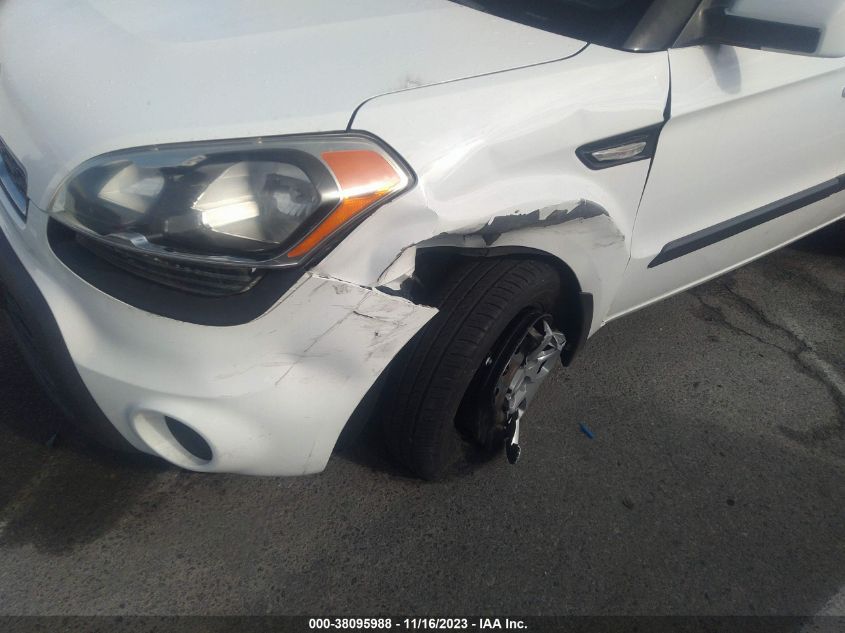 2013 KIA SOUL BASE - KNDJT2A58D7566177