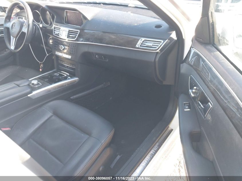 2014 MERCEDES-BENZ E 350 - WDDHF5KB8EB035917