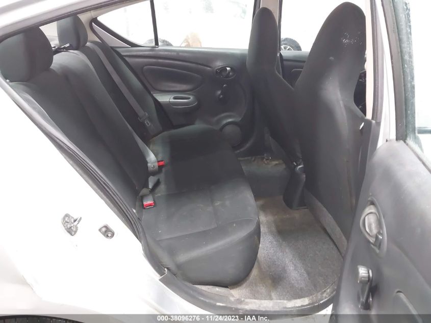 2015 NISSAN VERSA 1.6 S - 3N1CN7AP5FL801797
