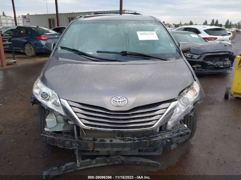 5TDKK3DCXFS666779 2015 TOYOTA SIENNA, photo no. 13