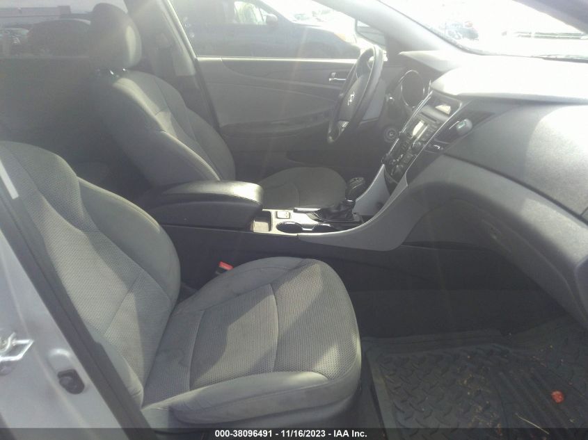 2013 HYUNDAI SONATA GLS - 5NPEB4AC4DH805718